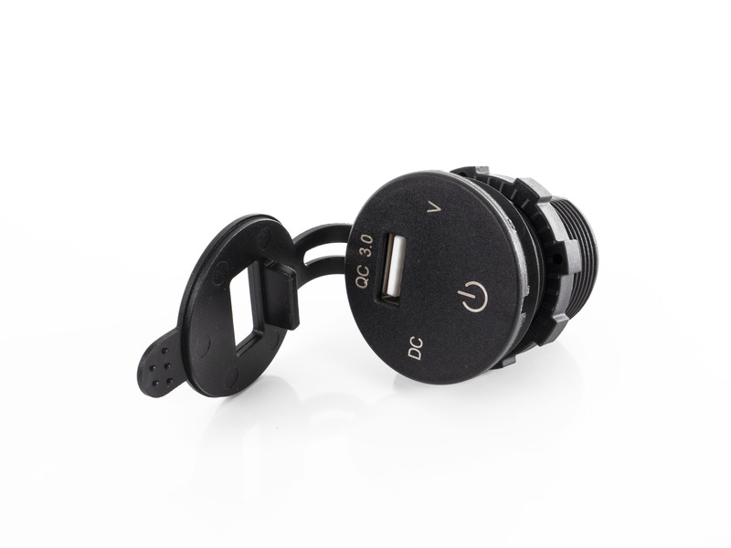 Voltímetro LED com porta USB integrada